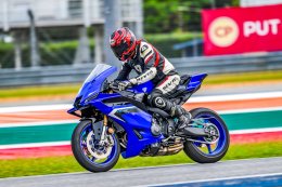 รีวิว Yamaha R9 ซูเปอร์สปอร์ตยุคใหม่ สมรรถนะที่พร้อมมอบความตื่นเต้นเร้าใจในทันที