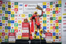 "โฮมเรซประวัติศาสตร์! นักบิดไทยเหมาแชมป์ทุกรุ่น 'ชิพ-มิกซ์-ไอเดีย-เติ้ล'  ยืนโพเดี้ยมที่ 1 ปิดฉาก เอเชีย โร้ด เรซซิ่ง 2025 อย่างยิ่งใหญ่