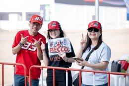 สัมผัสใกล้ชิด! เหล่านักบิด MotoGP เซอร์วิสแฟนคลับฉ่ำ ก่อนปิดฉากวันซ้อมสุดท้ายที่บุรีรัมย์