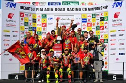 "โฮมเรซประวัติศาสตร์! นักบิดไทยเหมาแชมป์ทุกรุ่น 'ชิพ-มิกซ์-ไอเดีย-เติ้ล'  ยืนโพเดี้ยมที่ 1 ปิดฉาก เอเชีย โร้ด เรซซิ่ง 2025 อย่างยิ่งใหญ่