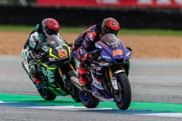 NEXZTER BRIC Superbike ดวลเดือด! "แสตมป์" คว้าชัยรุ่นใหญ่ เบนซ์ เรซซิ่ง ผงาดแชมป์สนาม 3