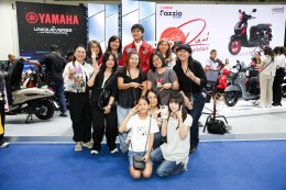 เด็กใหม่บุกบูทยามาฮ่าเปิดจักรวาลยูนีคเวิร์ส โชว์ความเป็นตัวเองกับมอเตอร์ไซค์สุดเทรนดี้ YAMAHA FAZZIO HYBRID #คันใหม่ถูกใจโน๊ะ!