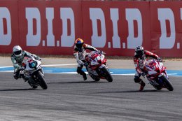 เปิดซีซั่นเดือด! NEXZTER BRIC Superbike 2026 "มิกซ์-ธนัช" พลิกเฉือนนักบิดโมโตทูประเดิมชัยสนามแรก