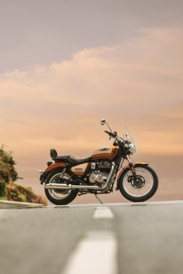 Royal Enfield เปิดตัว Meteor 350 Sundowner Orange Special Edition ครั้งแรกในไทย ณ งาน Motor Show 2026