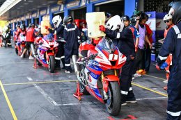 ดาวดังดวลเดือด! ชิพ-นครินทร์ เฉือนนักบิดดีกรีแชมป์โลก ซิวโพลรุ่นใหญ่ NEXZTER BRIC Superbike สนาม 3