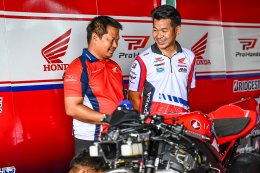 NEXZTER BRIC Superbike 2025 หวดคันเร่งสนามแรก ดาวบิดไทย-เทศคับคั่ง! "แสตมป์" เฉือน "มิกซ์" รั้งจ่าฝูงวันแรก