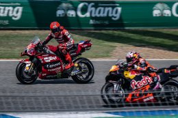 "เบซเซ็คคี" เร็วสุด...ทุบสถิติสนามช้าง!!! ผงาด บุรีรัมย์ เทสต์"