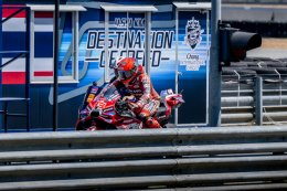 พี่น้องตระกูล "มาร์เกซ" กดเวลาดีสุดรั้ง 1-2 พรี-ซีซั่นเทสต์ วันแรก !!! อเล็กซ์ กดเวลาเร็วสุดเฉือน มาร์ค รั้งจ่าฝูงที่สนามช้าง