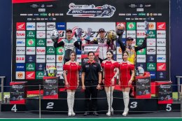 NEXZTER BRIC Superbike ดวลเดือด! "แสตมป์" คว้าชัยรุ่นใหญ่ เบนซ์ เรซซิ่ง ผงาดแชมป์สนาม 3