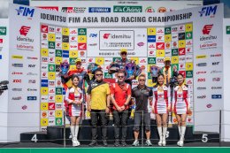 เพลงชาติไทยกระหึ่ม! แสตมป์ เข้าวิน โฮมเรซ ตี-ไอเดีย-อุ้ม พาเหรดกวาดโพเดียม Asia Road Racing