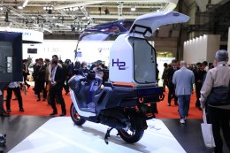 ก้าวใหม่ของ YAMAHA เปิดตัว H2 Buddy Porter Concept ต้นแบบสกู๊ตเตอร์พลังไฮโดรเจน ขับเคลื่อนอนาคตอย่างยั่งยืน