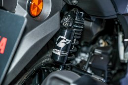 NEW YAMAHA XMAX & NMAX รุ่นพิเศษ 25th ANNIVERSARY MAX SERIES ฉลอง 25 ปี MAX SERIES