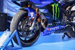 YAMAHA R9 Replica  DNA ตัวแข่งที่จับต้องได้ ดาวเด่นแห่งบูท YamahaGP Pavilion ในศึก ThaiGP 2026