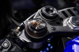 YAMAHA R9 Replica  DNA ตัวแข่งที่จับต้องได้ ดาวเด่นแห่งบูท YamahaGP Pavilion ในศึก ThaiGP 2026
