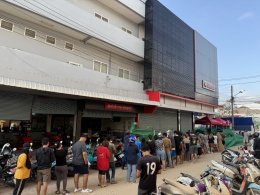 ไทยยามาฮ่าร่วมกับผู้จำหน่ายภาคใต้ 23 ร้าน ส่งทีมเซอร์วิสลงพื้นที่ 10 จังหวัดภาคใต้ มอบบริการตรวจเช็กซ่อมบำรุงเปลี่ยนอะไหล่ ฟรี ช่วยผู้ประสบอุทกภัยอย่างต่อเนื่อง ภายใต้โครงการ ยามาฮ่าร่วมใจช่วยผู้ประสบภัยน้ำท่วม