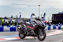All New Yamaha AEROX สปอร์ตสุดขีด...สปีดสุดมันส์ มาพร้อมกับสีสุดเร้าใจด้วยกัน 3 สี