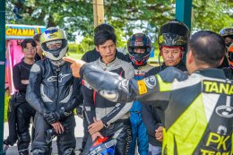 ยามาฮ่า สร้างสีสันให้คอมมูนิตี้ไบค์เกอร์ จัดกิจกรรม Rev Community Speed Blend จิบคอฟฟี่ขี่ลงแทร็ค