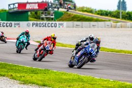 มานซี ระเบิดฟอร์ม ! ควบ YZF-R9 เบิ้ลแชมป์ WorldSSP สนาม 4 เครโมน่า