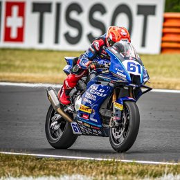 ออนจู ฟอร์มโหด ! ควบ YAMAHA YZF-R9 ผงาดแชมป์เรซ 2 WorldSSP สาธารณรัฐเช็ก
