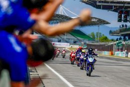 ทัพนักบิดไทยยามาฮ่า พลิกเกมสุดโหด ARRC ไอเดีย-กฤตภัทร ปลดล็อก คว้าชัยแรกที่ มาเลเซีย ตี-อนุภาพ โชว์ฟอร์มดุ ! แซงจากท้ายเบิ้ลโพเดียม