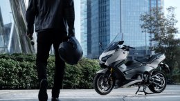New YAMAHA TMAX 2025 พรีเมี่ยมบิ๊กสกู๊ตเตอร์โฉมใหม่ ยกระดับความหรูหรา
