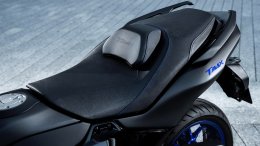 New YAMAHA TMAX 2025 พรีเมี่ยมบิ๊กสกู๊ตเตอร์โฉมใหม่ ยกระดับความหรูหรา