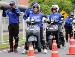 ยามาฮ่าจัดอบรมหลักสูตรขับขี่รถจักรยานยนต์ How to Ride ให้สมาชิกสมาคมผู้สื่อข่าวรถยนต์ และรถจักรยานยนต์ไทย (สรยท.)