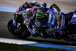 4 นักบิดยามาฮ่าเดินหน้าเก็บข้อมูลวันแรก ทดสอบ M1 V4 เตรียมลุยศึกเปิดฤดูกาล ThaiGP ที่บุรีรัมย์