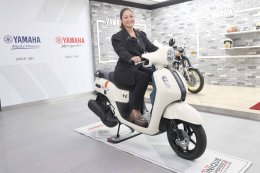 ยามาฮ่ามอบ YAMAHA FAZZIO Hybrid สนับสนุนกิจกรรมสมาคมผู้สื่อข่าวเศรษฐกิจ