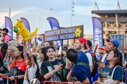 กวาร์ตาราโร นำทีม รินส์-มิลเลอร์-โทปรัค ร่วมกิจกรรม Meet and Greet สุดยิ่งใหญ่ที่ YamahaGP Pavilion