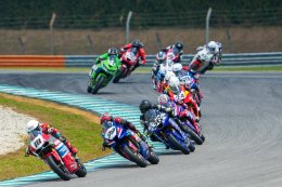 ยามาฮ่า ไทยแลนด์ เรซซิ่ง ทีม เปิดฤดูกาล เอเชีย โร้ดฯ สุดร้อนแรง