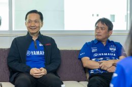 ไอเดีย กฤตภัทร เขื่อนคำ แชมป์เอเชีย โร้ดเรซซิ่ง 2026 เข้าพบผู้บริหารไทยยามาฮ่า พร้อมมอบของที่ระลึกแทนคำขอบคุณ