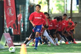 ยามาฮ่าจับมือเมืองทอง ยูไนเต็ด จัดกิจกรรม YAMAHA Football Clinic เสริมทักษะให้กับเยาวชน จ.มหาสารคาม