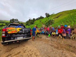 คนไทยไม่เคยทิ้งกัน SPIRIT 4x4 ลุย น่าน" ให้กำลังใจจากอุทกภัยน้ำท่วม