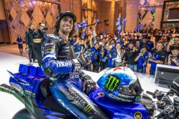 Yamaha เปิดตัวพร้อมเผยโฉมสีสันใหม่ YZR-M1 ขุมพลัง V4 สู่ยุคใหม่ MotoGP 2026