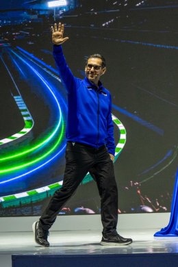 Yamaha เปิดตัวพร้อมเผยโฉมสีสันใหม่ YZR-M1 ขุมพลัง V4 สู่ยุคใหม่ MotoGP 2026