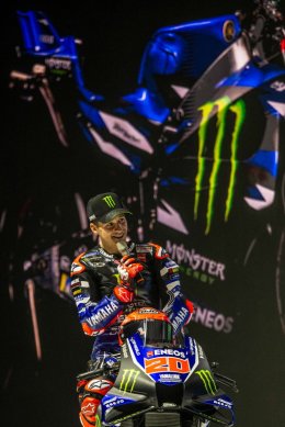 Yamaha เปิดตัวพร้อมเผยโฉมสีสันใหม่ YZR-M1 ขุมพลัง V4 สู่ยุคใหม่ MotoGP 2026