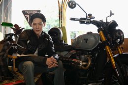 หล่อ เท่ มีสไตล์! ส่องภาพ 3 หนุ่ม Friends of Triumph 3 คาแรกเตอร์ 3 ไลฟ์สไตล์ กับเสน่ห์ที่เป็นตัวเองในแบบฉบับ Triumph