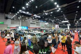รถดี โปรคุ้ม พริตตี้สวยตาแตก! ในงาน BIG MOTOR SALE 2025