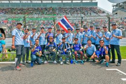 แสตมป์ – โฟลท คู่หูไทยยามาฮ่า สร้างประวัติศาสตร์ นักบิดไทยจบเกมสุดทรหดระดับโลก Suzuka 8 Hrs. สำเร็จ ในการเข้าร่วมชิงชัยครั้งแรก!!! จบอันดับที่ 5 รุ่น SST