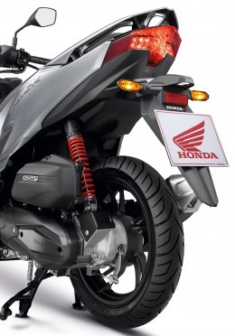 “ฮอนด้า” มุ่งไป อย่าให้อะไรมาหยุด เปิดตัว 2 โมเดลใหม่ New Honda Click 150i และ All New Honda Click 125i