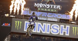 “เคร็ก” คว้าชัย อานาไฮม์ เปิดหัว AMA Supercross “โทแม็ค” ประเดิมแต้ม ยามาฮ่า