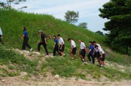 เขตประกอบการอุตสาหกรรมไทยอีสเทิร์น ร่วมกิจกรรมปลูกป่าเฉลิมพระเกียรติ รัชกาลที่ 10 เนื่องในโอกาสวันเฉลิมพระชนมพรรษา