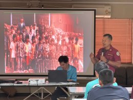 เขตประกอบการอุตสาหกรรมไทยอีสเทิร์นร่วมกับเครือข่ายวิสาหกิจชุมชนผู้ผลิตปาล์มน้ำมันอย่างยั่งยืนไทยอีสเทิร์นจัดฝึกอบรมการดับไฟป่า