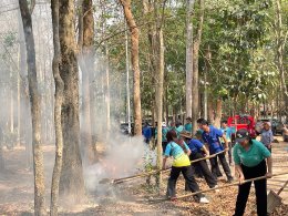 เขตประกอบการอุตสาหกรรมไทยอีสเทิร์นร่วมกับเครือข่ายวิสาหกิจชุมชนผู้ผลิตปาล์มน้ำมันอย่างยั่งยืนไทยอีสเทิร์นจัดฝึกอบรมการดับไฟป่า