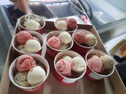 Dayicecream #0053 ออกงาน รพ.ศิริราช 600ถ้วย ^__^ : ) ขอบพระคุณมากนะครับ