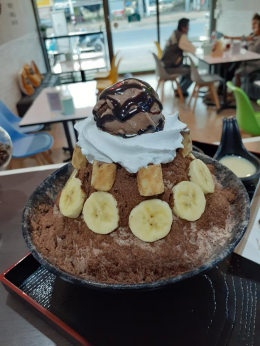 Dayicecream #0063 สาขา ร้าน ดีว่าร์ Cafe ร้านอยู่ตรงข้ามกับไปรษณีย์ อรัญประเทศ