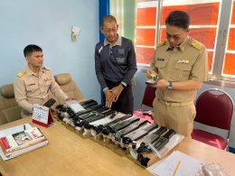 ส่งมอบเครื่องตรวจจับโลหะแบบพกพา ณ วิทยาลัยเทคนิคสุราษฎร์ธานี