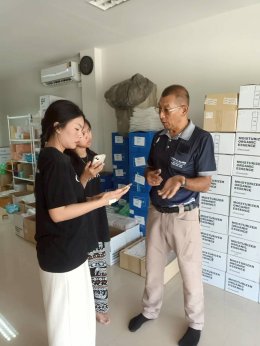 การติดตั้งกลอนประตูดิจิตอล แบบบานสวิง (ประตูกระจกบานมีเนียม) 