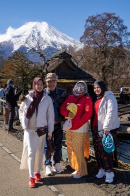 ฟาร์มสุขบินลัดฟ้าสู่ Japan 